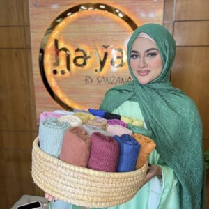 Crinkle Premium Malaysian Hijab – by Haya by Sanzana
