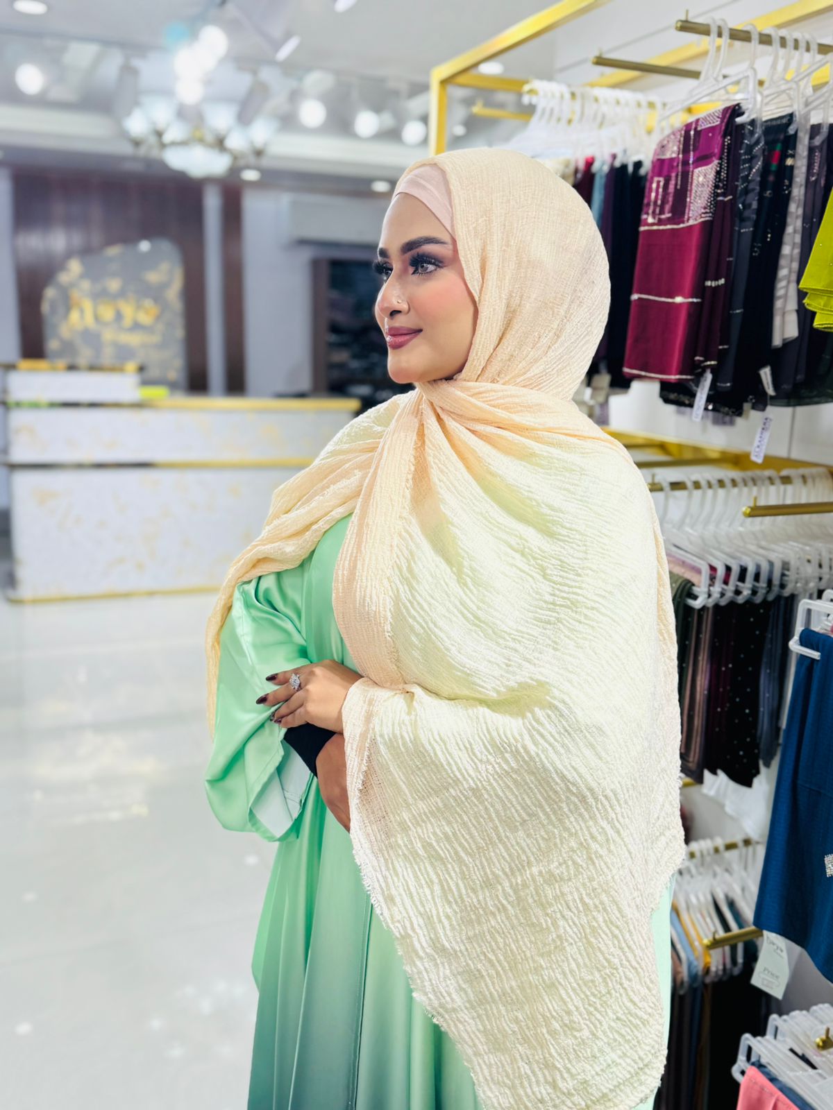 Cream colour