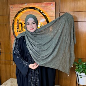 Pearl Stone cotton hijab 16