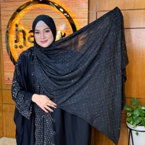 Pearl Stone cotton hijab 19