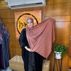 Pearl Stone cotton hijab 20